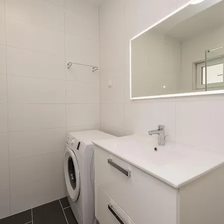 Cozy Apartamento Lukoran
