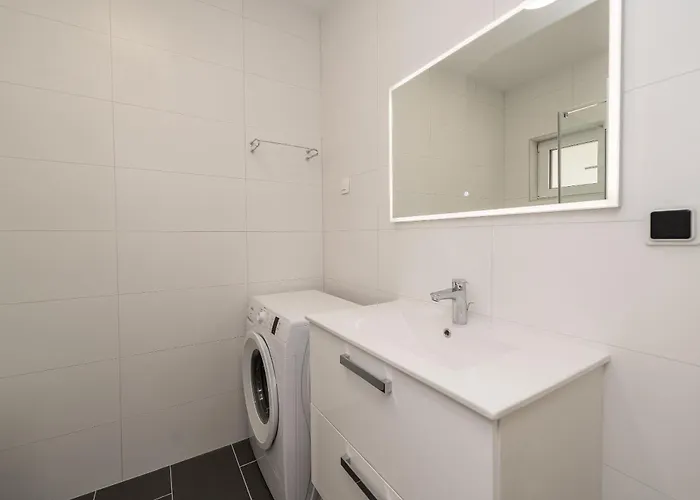 Cozy Apartman Lukoran